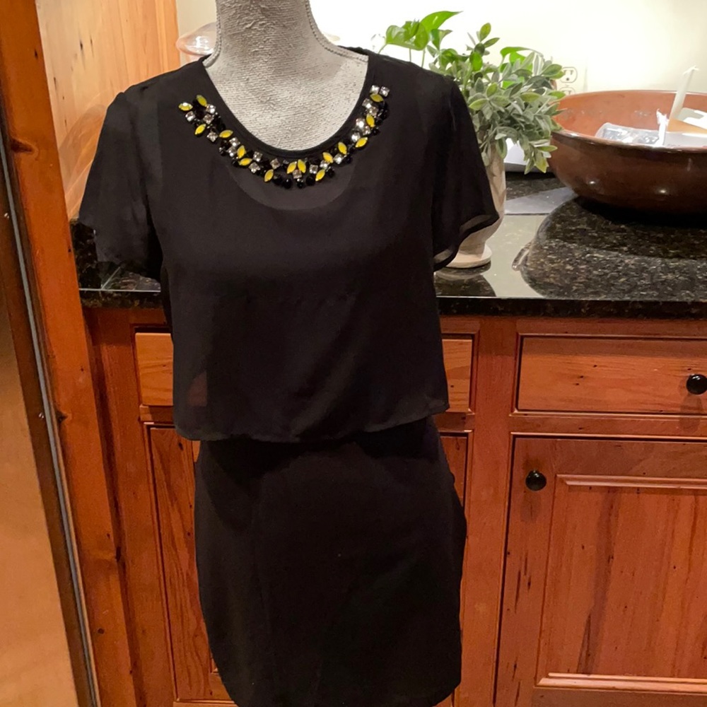 LITTLE BLACK DRESS - Picture 2 of 9